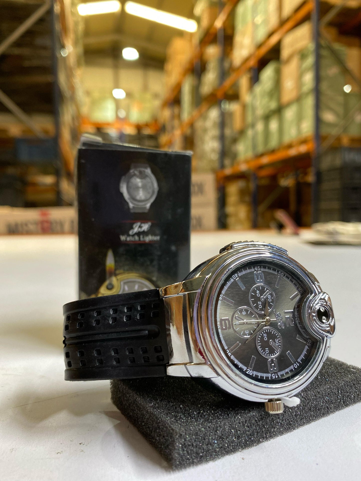 🔥 Reloj Encendedor 2 en 1 – Estilo, Funcionalidad y Fuego al Instante!